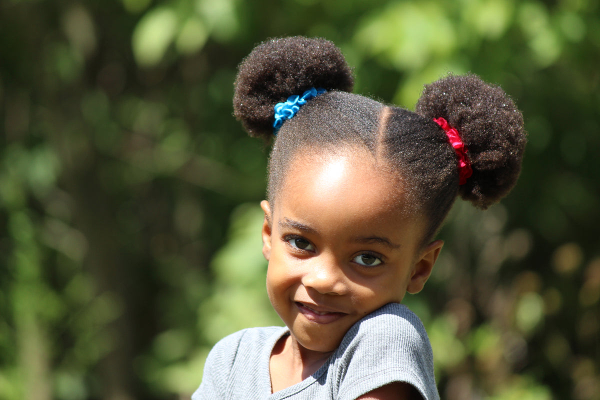 A quick and childfriendly hair style Naturaz